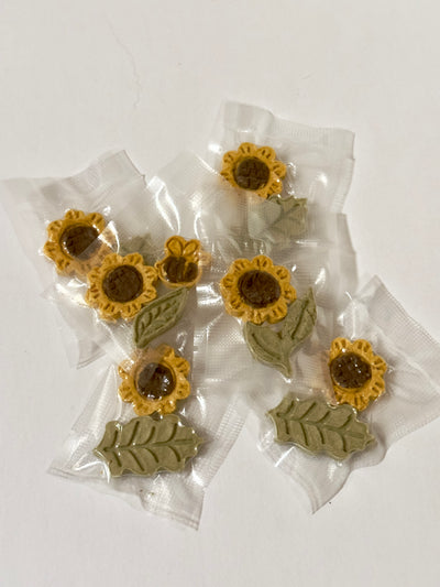 Sunflower Chicken Biscuits, Healthy Dog Treat, Contain Chicken Liver