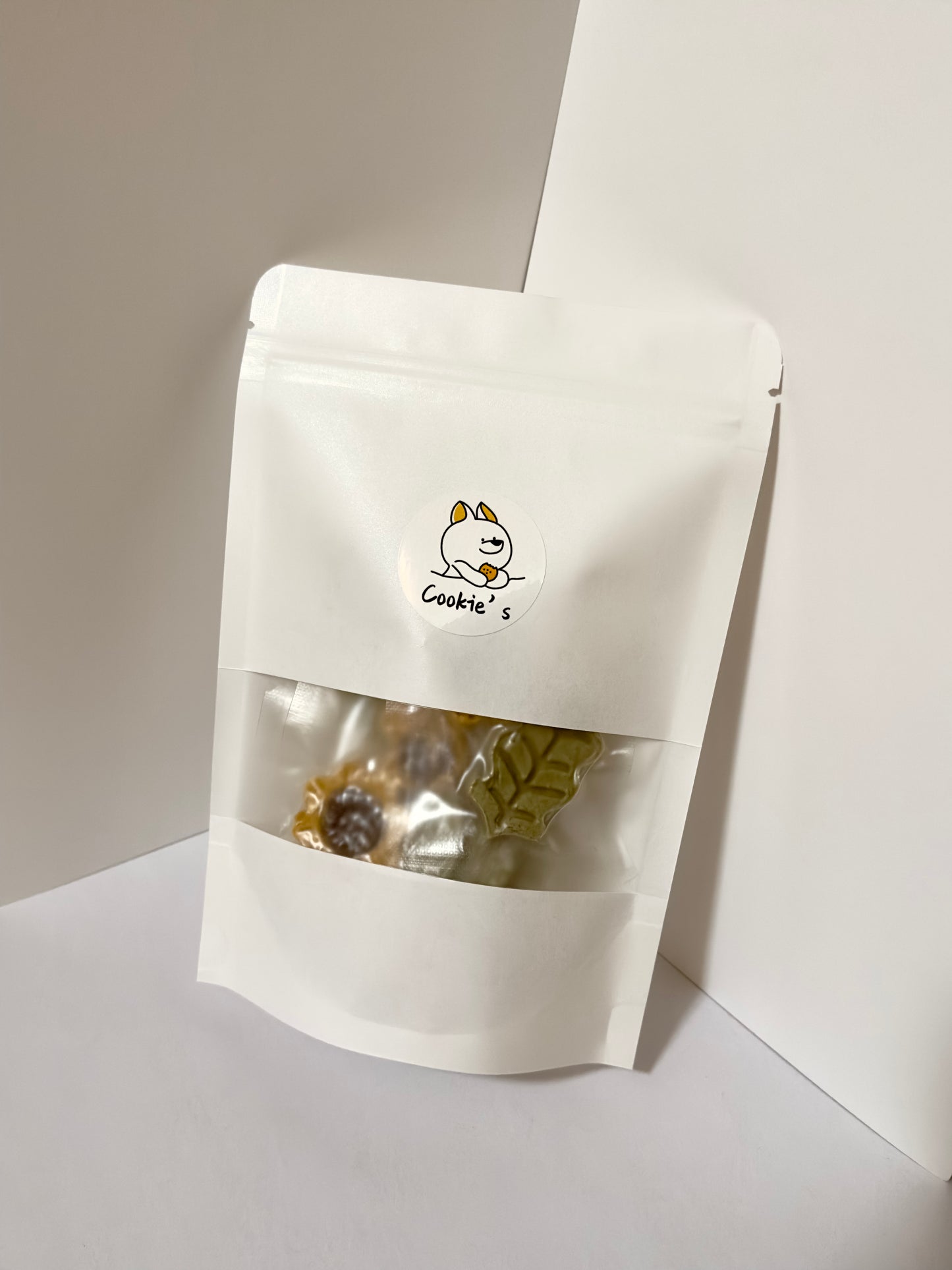 Sunflower Chicken Biscuits, Healthy Dog Treat, Contain Chicken Liver